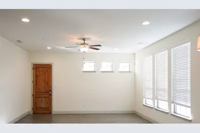 2401 Cort Drive #E, Carrollton, TX 75010 - Photo 10