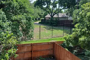 7456 E NW Hwy, Dallas, TX 75231 - Photo 2