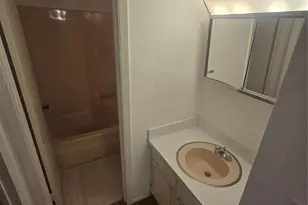 7456 E NW Hwy, Dallas, TX 75231 - Photo 16