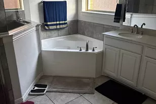 212 Watson St, Red Oak, TX 75154 - Photo 4