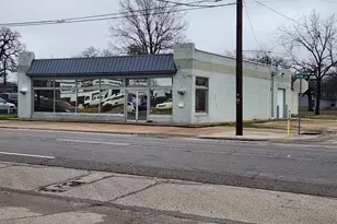 607 S Main St, Cleburne, TX 76033 - Photo 1