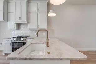 2820 Weisenberger St, Fort Worth, TX 76107 - Photo 1