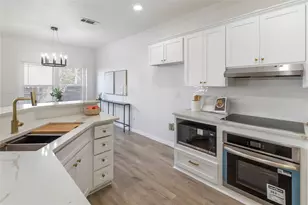 1911 Maplewood Trail, Colleyville, TX 76034 - Photo 6