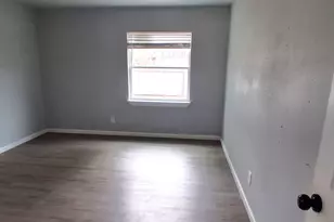 7019 Darling St, Azle, TX 76020 - Photo 12