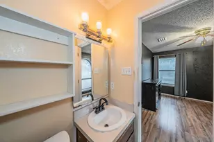 102 Perdue Ln, Weatherford, TX 76085 - Photo 18