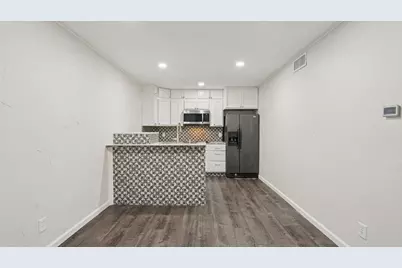 5634 Boca Raton Boulevard #108, Fort Worth, TX 76112 - Photo 12