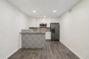 5634 Boca Raton Blvd, Fort Worth, TX 76112 - Photo 12