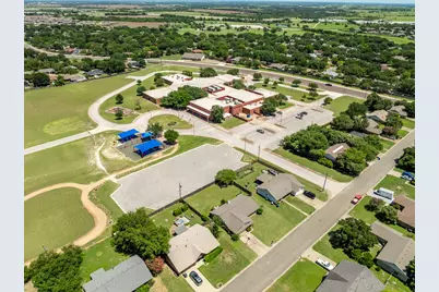 930 Vail Highlands Circle, Hewitt, TX 76643 - Photo 4