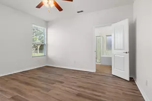 1217 Meadowlakes Dr, Azle, TX 76020 - Photo 14