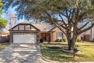 7520 Meadowview Terrace, North Richland Hills, TX 76182 - Photo 4