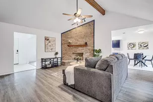 4825 Barberry Dr, Fort Worth, TX 76133 - Photo 14