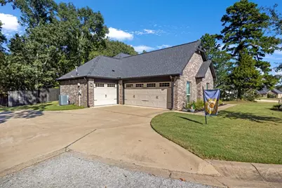 24012 Wild Flower Circle, Lindale, TX 75771 - Photo 4