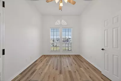 313 Nutmeg, Burleson, TX 76028 - Photo 16