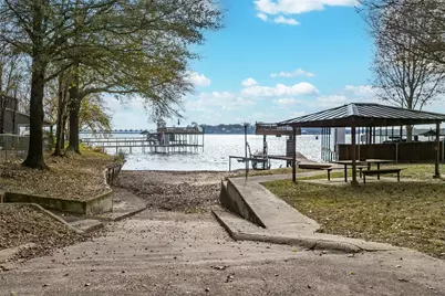 196 Scenic Drive, Mabank, TX 75156 - Photo 8