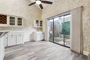 7450 Holly Hill Dr, Dallas, TX 75231 - Photo 10