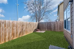 4516 Alamosa St, Fort Worth, TX 76119 - Photo 12