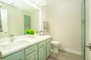 1104 Riverchase Ln, Arlington, TX 76011 - Photo 16