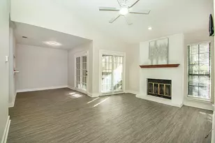 1104 Riverchase Ln, Arlington, TX 76011 - Photo 1