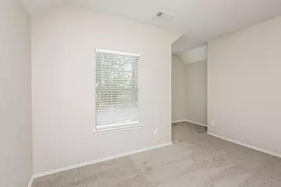 533 Crown Oaks Drive, Fort Worth, TX 76131 - Photo 10