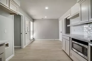 3722 Carrie Ln, Saint Paul, TX 75098 - Photo 10