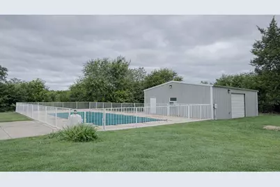 1038 City View Drive, Wichita Falls, TX 76306 - Photo 4