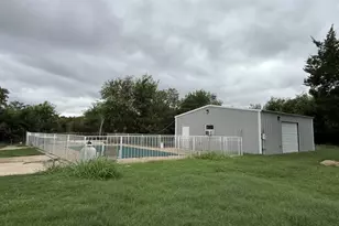 1038 City View Dr, Wichita Falls, TX 76306 - Photo 2