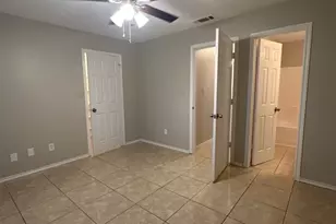 2625 Wilson Rd., Fort Worth, TX 76112 - Photo 8