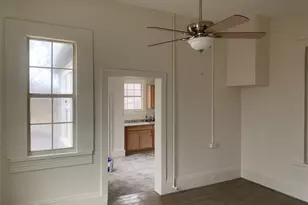 617 W Gandy Street W, Denison, TX 75020 - Photo 4