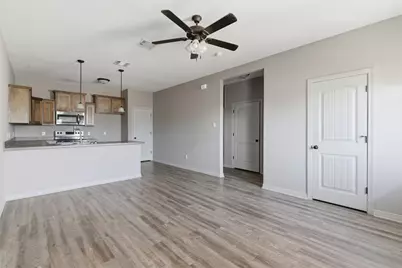 101 W Capps Street #A, Rio Vista, TX 76093 - Photo 2