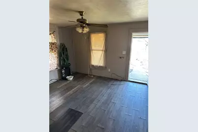 212 Sycamore Street, Hillsboro, TX 76645 - Photo 4