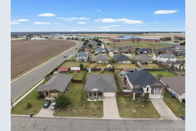 9945 Caney Creek Drive, Waco, TX 76708 - Photo 34