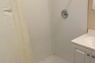 617 W Gandy St, Denison, TX 75020 - Photo 12