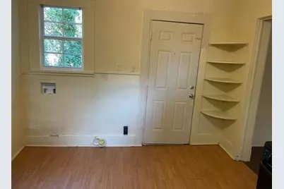 617 W Gandy Street #1, Denison, TX 75020 - Photo 4