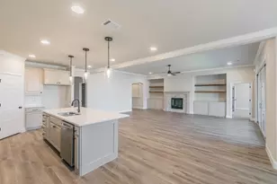 213 Navajo Trail, Alvarado, TX 76009 - Photo 18