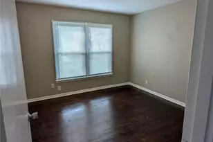 5204 Mallory Dr, Haltom City, TX 76117 - Photo 8