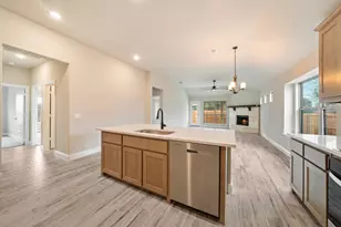 612 Kyle Dr, Tioga, TX 76271 - Photo 10