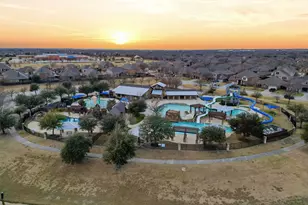 316 Rocky Pine Rd, McKinney, TX 75072 - Photo 4