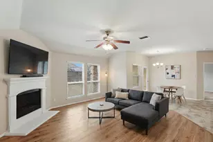 316 Rocky Pine Rd, McKinney, TX 75072 - Photo 2