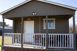 145 Firefly Dr, Springtown, TX 76082 - Photo 2