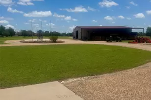 1220 Hinchliffe Rd, Mexia, TX 76667 - Photo 32