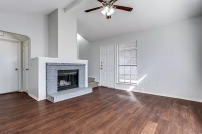 113 Peachtree Court #B, Kennedale, TX 76060 - Photo 4
