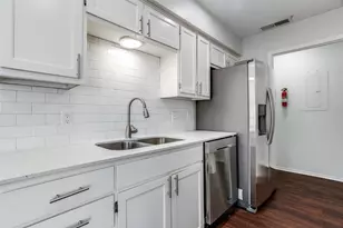 113 Peachtree Ct, Kennedale, TX 76060 - Photo 8