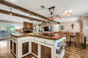 5630 Cool Springs Dr, Midlothian, TX 76065 - Photo 12