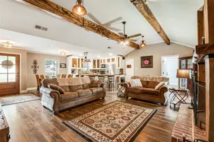 5630 Cool Springs Dr, Midlothian, TX 76065 - Photo 8