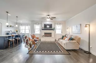 340 Sanger Dr, Springtown, TX 76082 - Photo 8