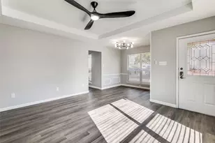 5304 Wild W Dr, Arlington, TX 76017 - Photo 2