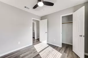 5304 Wild W Dr, Arlington, TX 76017 - Photo 10