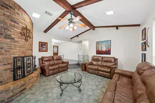 1604 Sunset Dr, Robinson, TX 76706 - Photo 10