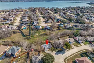 8122 Blackfin Dr, Rowlett, TX 75089 - Photo 6