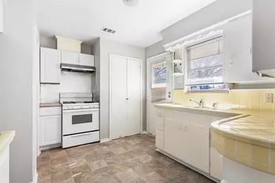 6520 Saint Moritz Avenue, Dallas, TX 75214 - Photo 12